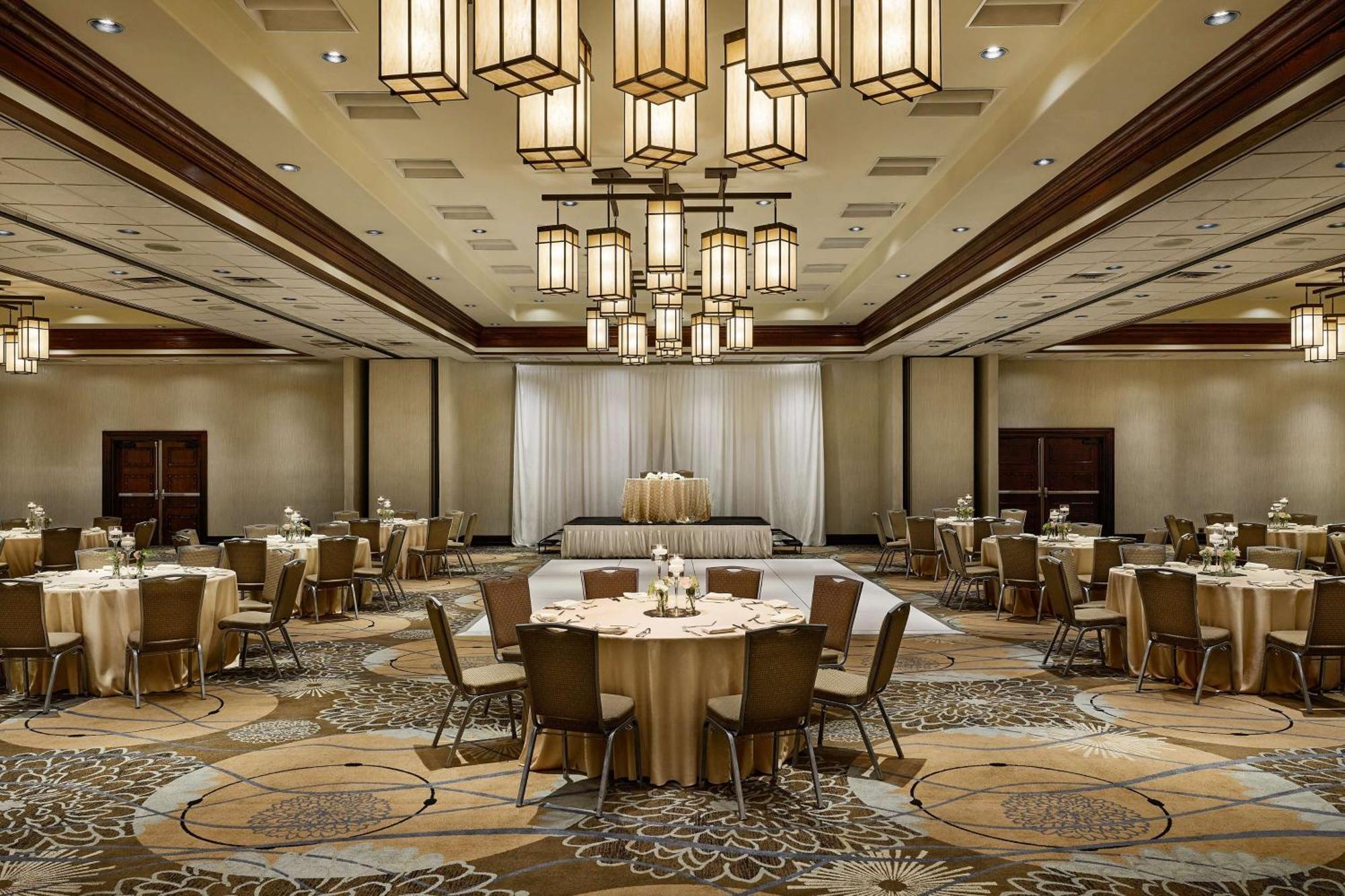 Doubletree By Hilton Ontario Airport Hotel Buitenkant foto